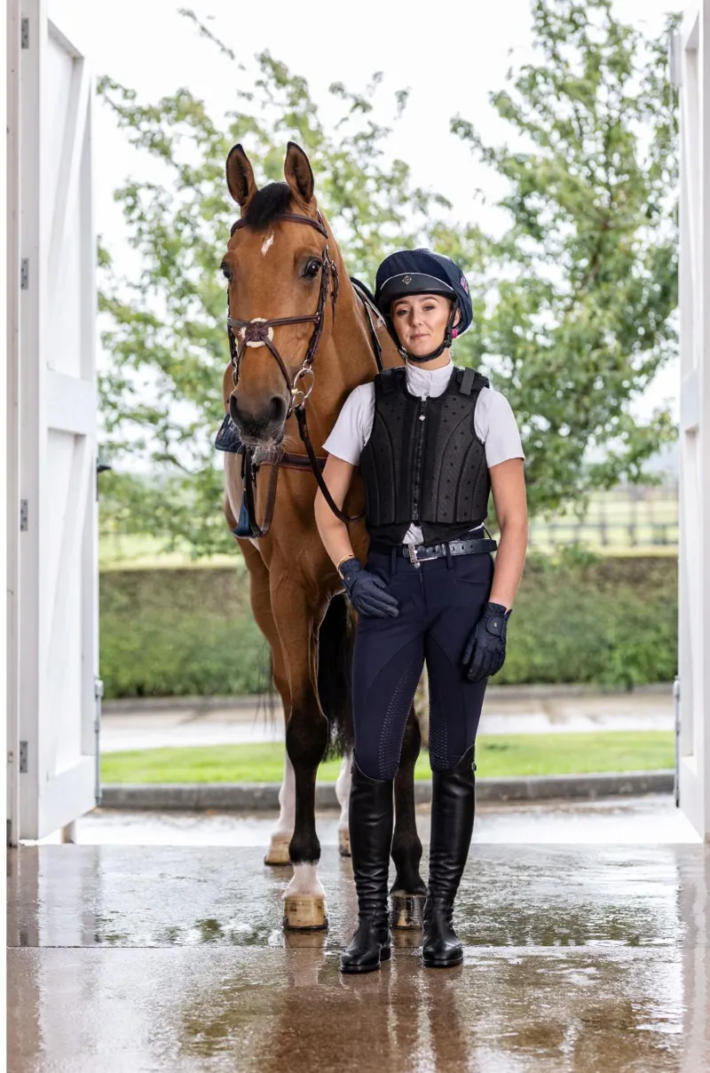 Charles Owen Childs Kontor Body Protector-2